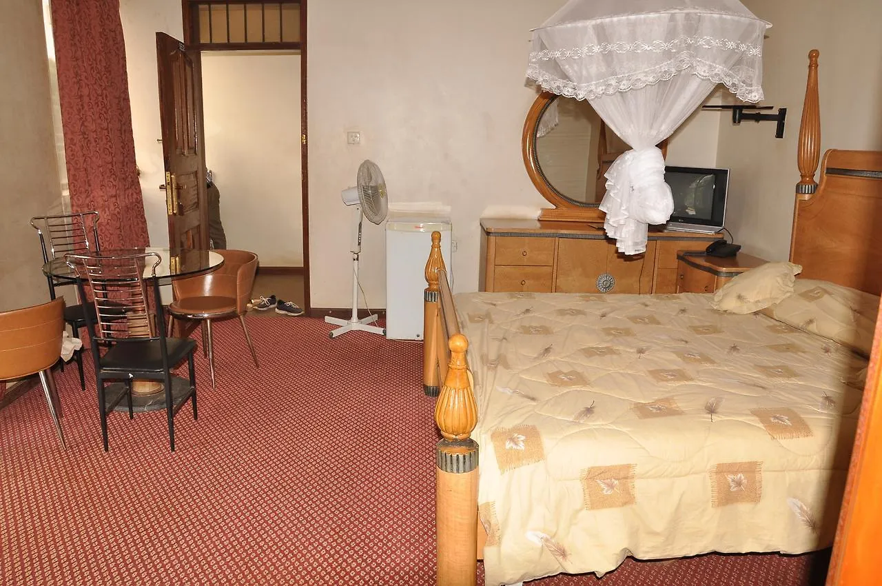 Tandem Hotel Kampala