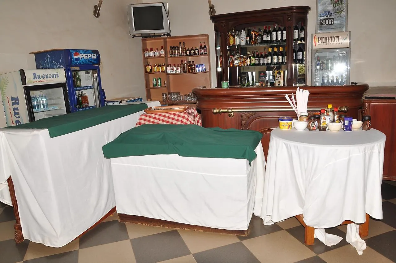 Tandem Hotel Kampala