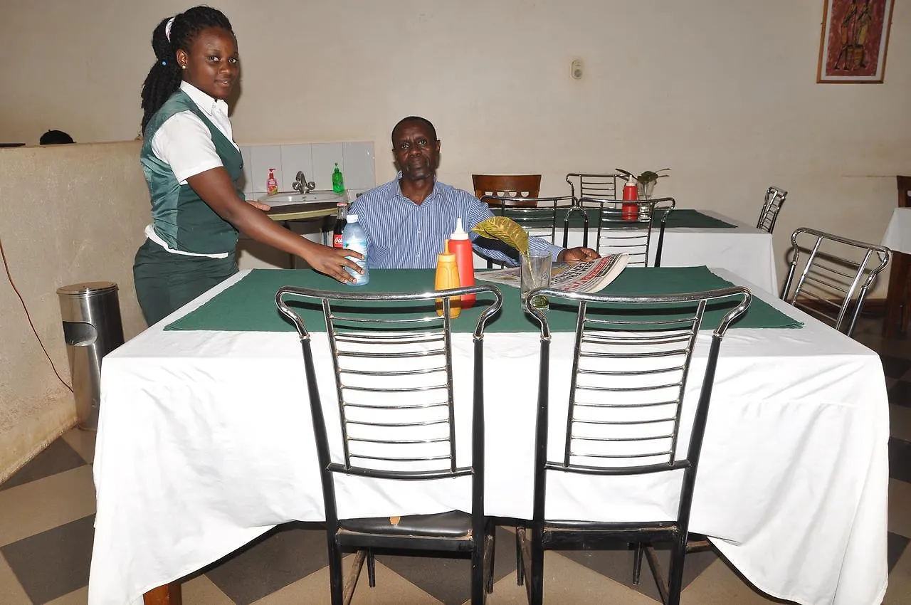 Tandem Hotel Kampala 2*,  Uganda