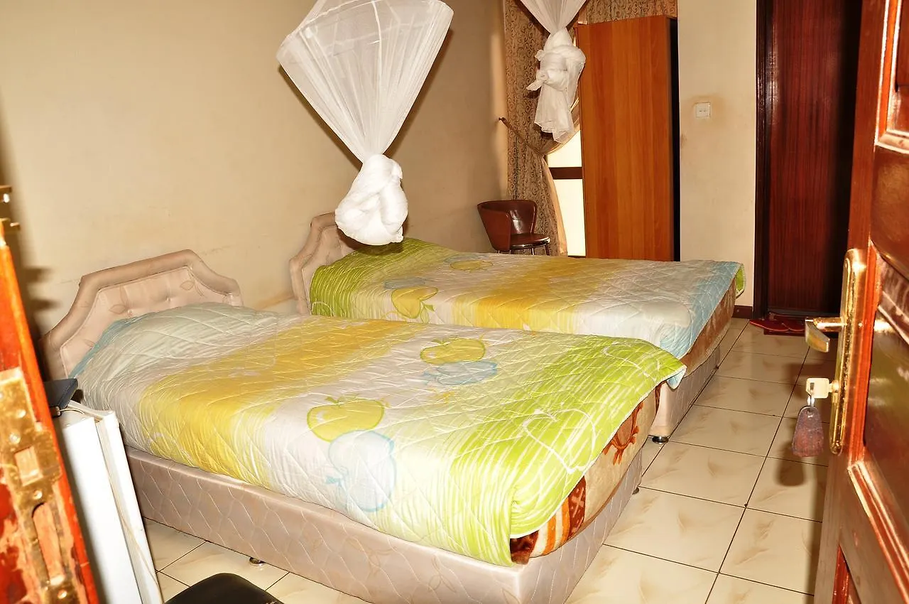 Tandem Hotel Kampala